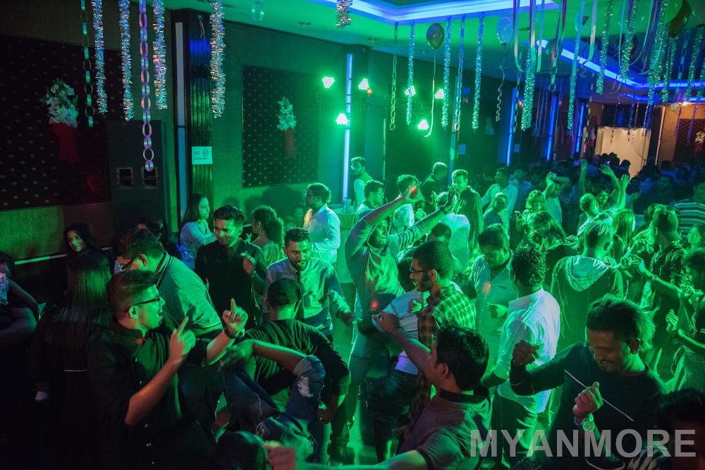 Bollywood Night at The Corriander Leaf Yangon MYANMORE