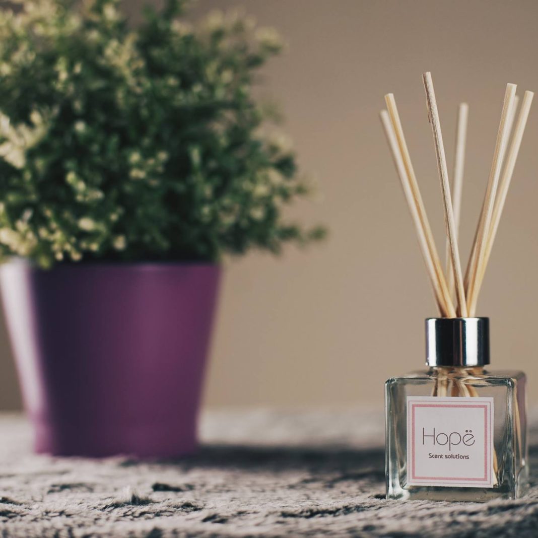 Four online shops to buy scented candles in yangon MYANMORE